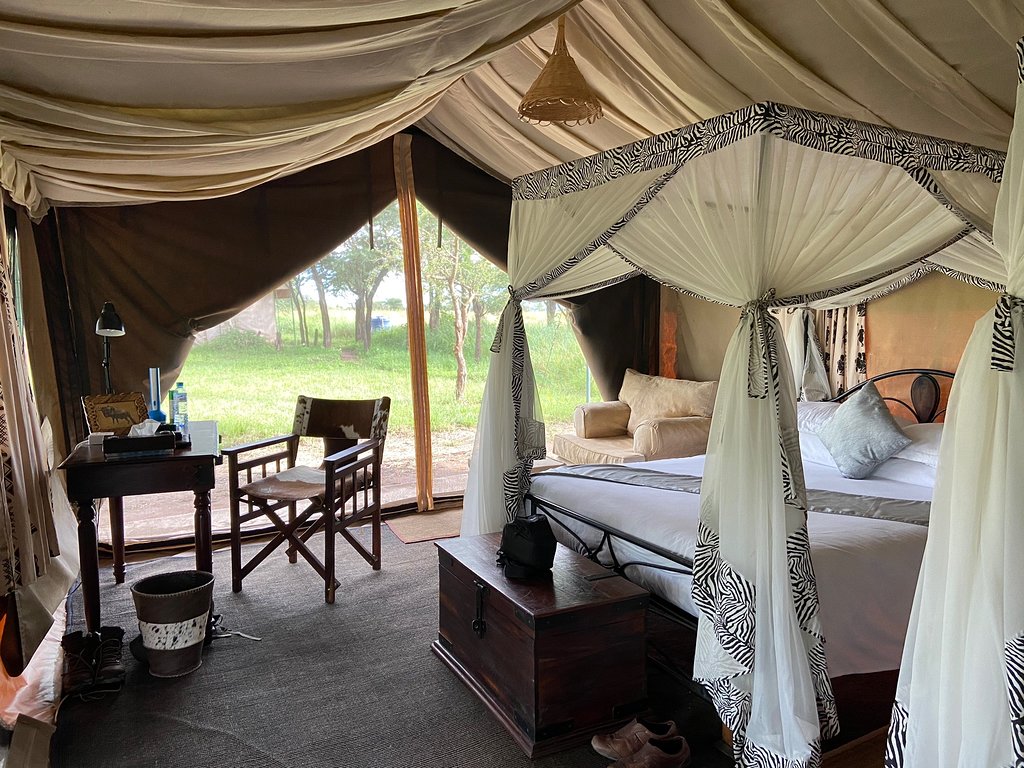 Safari v Tanzanii - ubytování ve stanových chatkách