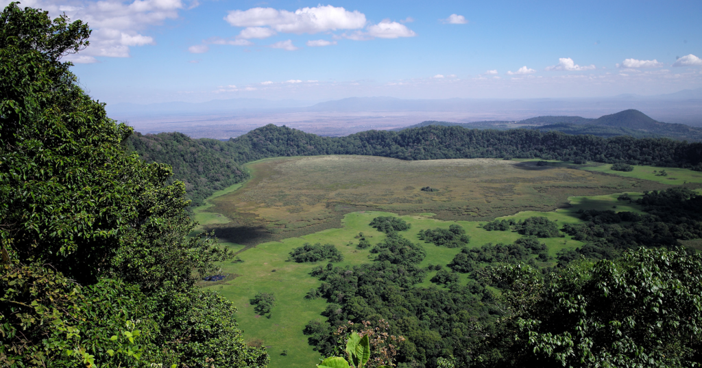 Pohled do kráteru Ngurdoto